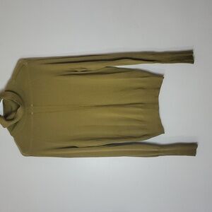 Womens Silk Blend Lightweight Green Yellow Minimalist Turtleneck Ribbed Sleeve